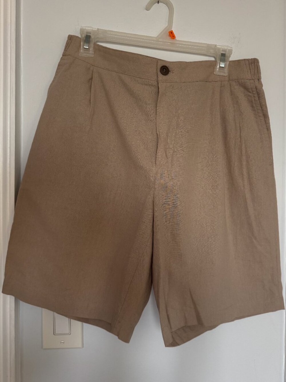 Wao Light Brown Shorts in Medium